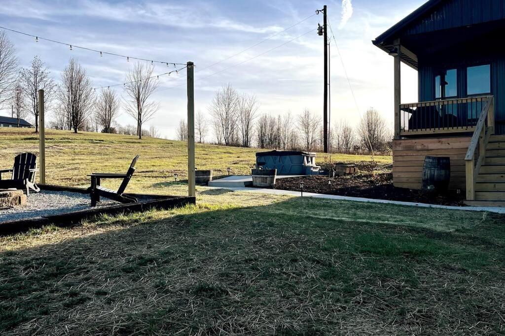 Bourbon Barrel Cottages #1 Of 5 On Kentucky Trail Lawrenceburg Екстериор снимка