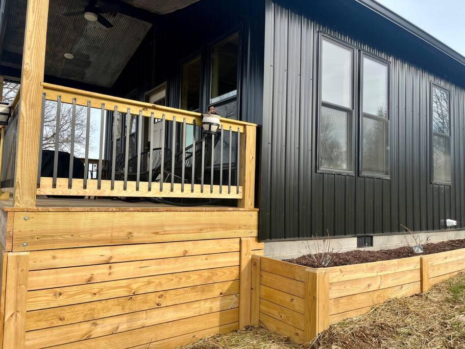 Bourbon Barrel Cottages #1 Of 5 On Kentucky Trail Lawrenceburg Екстериор снимка